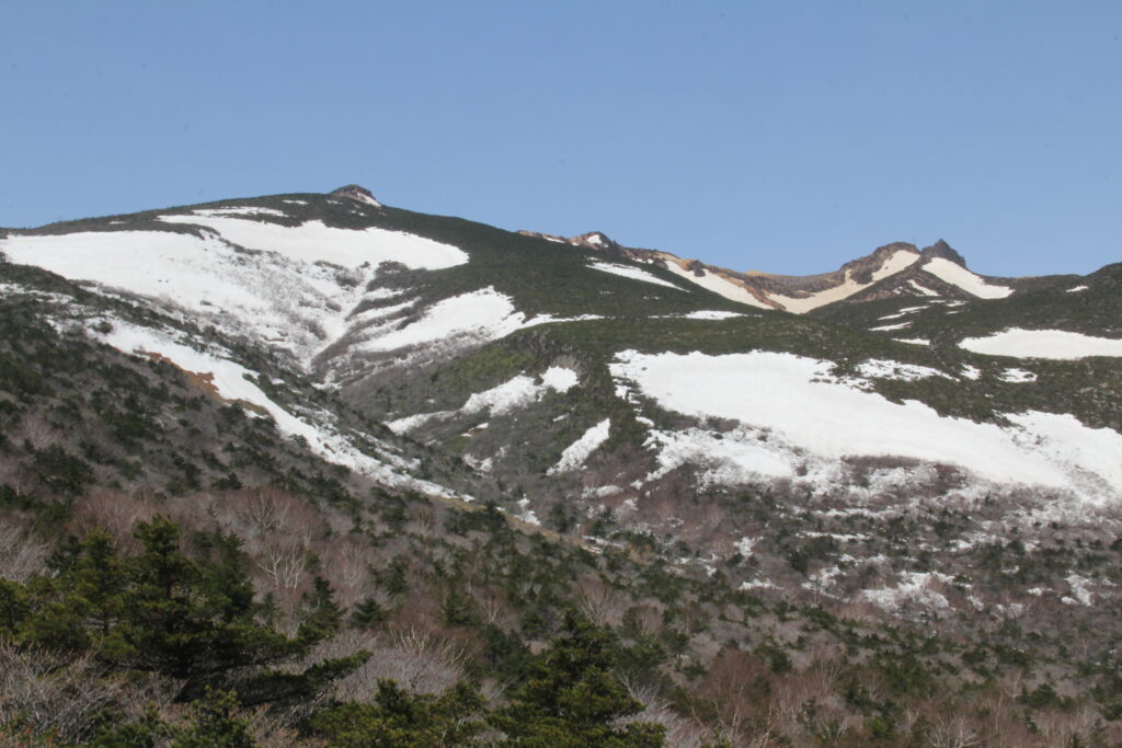 安達太良、山開きは５月21日