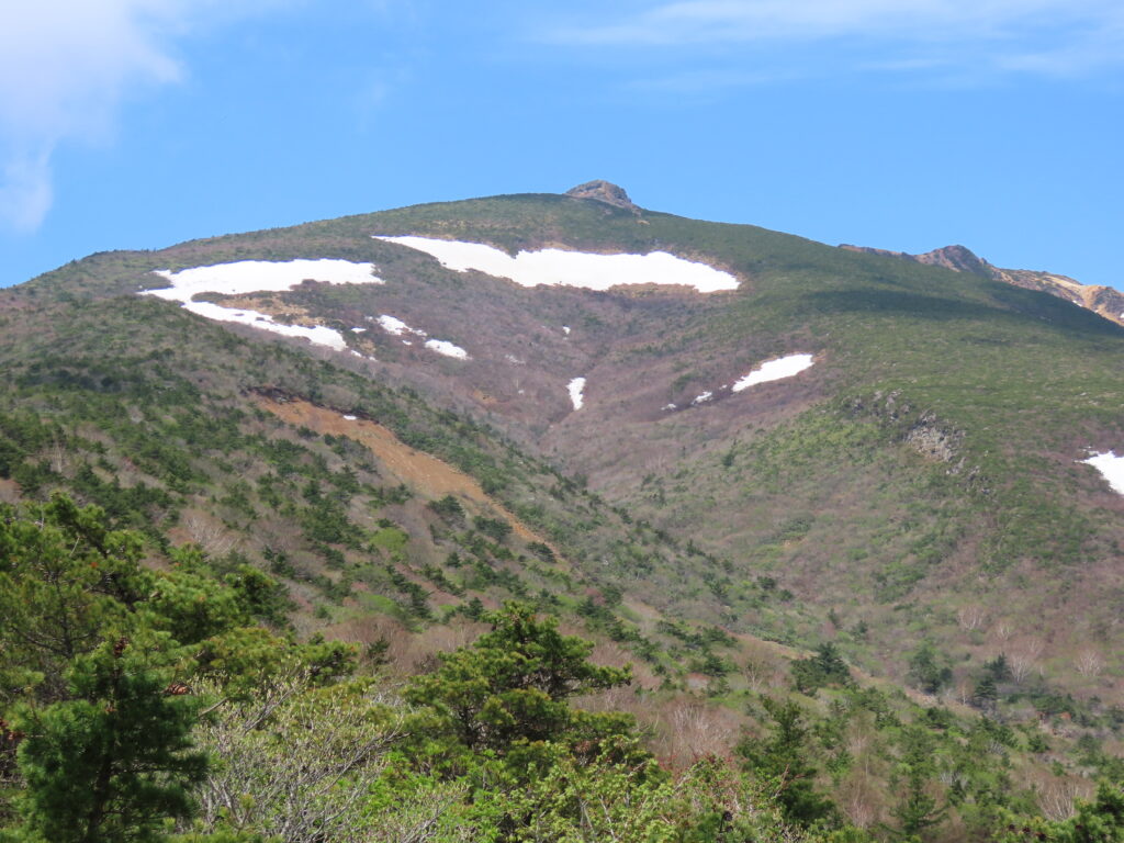 安達太良、いよいよ21日に山開き